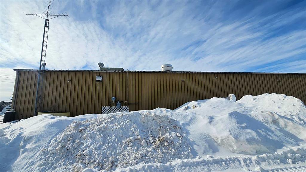5301 50 Avenue, Castor, AB
