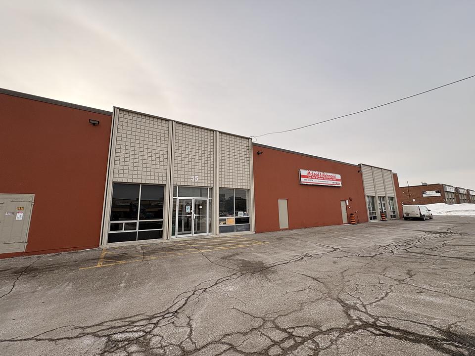 A-B - 55 Stafford Dr, Brampton, ON