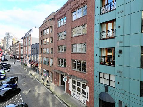 1228 Hamilton St, Vancouver, BC