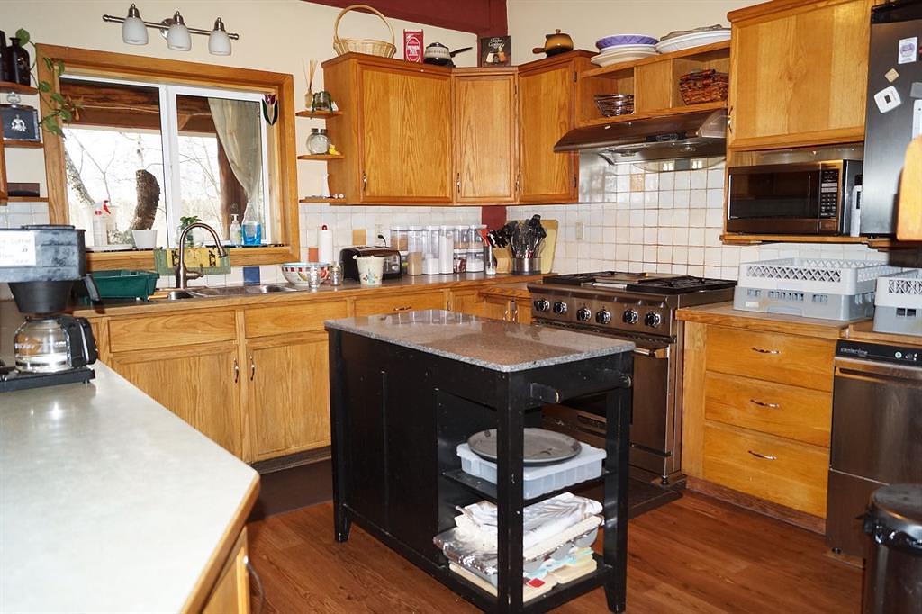 Township Road 323a, Mountain View County, AB