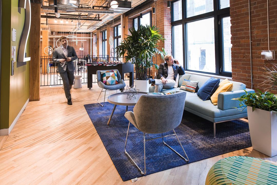 Beautifully designed office space rental for 4 persons in Spaces Queen West Toronto - 180 John St, Toronto, ON