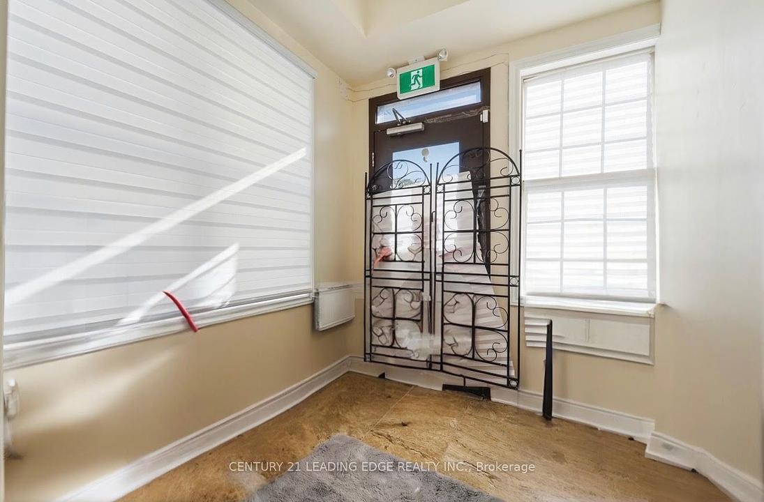 128 Brock Street North, Whitby, ON
