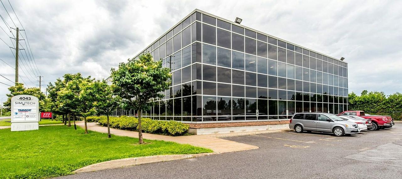 202 - 4043 Carling Avenue, Ottawa, ON