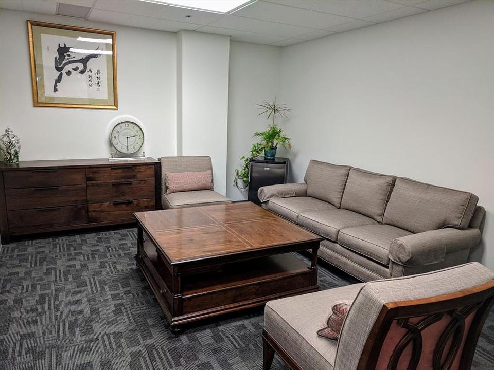 510 - 634 6 Avenue Southwest, Calgary, AB