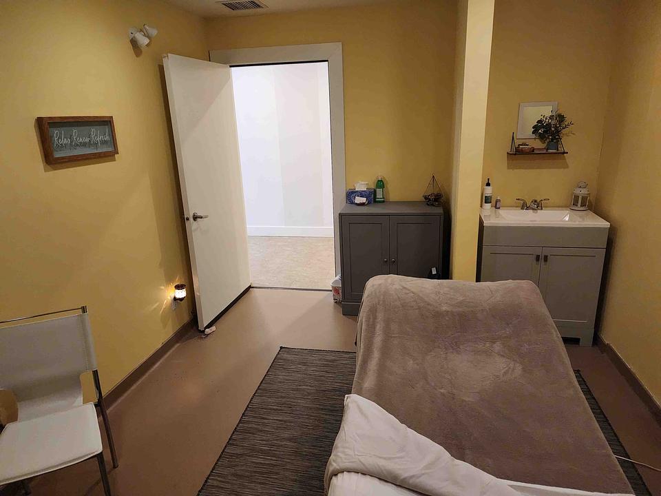 101A - 1440 George Street, White Rock, BC