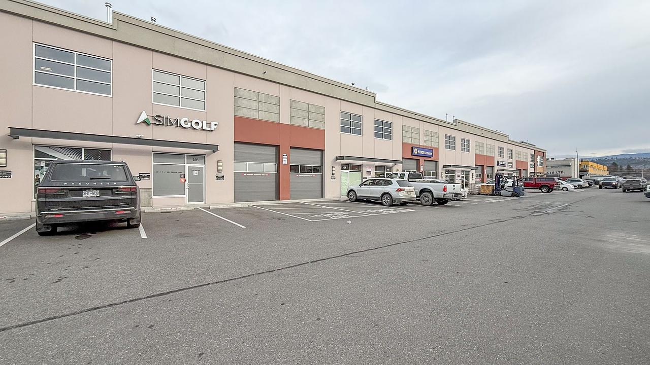 104 - 889 Vaughan Avenue, Kelowna, BC