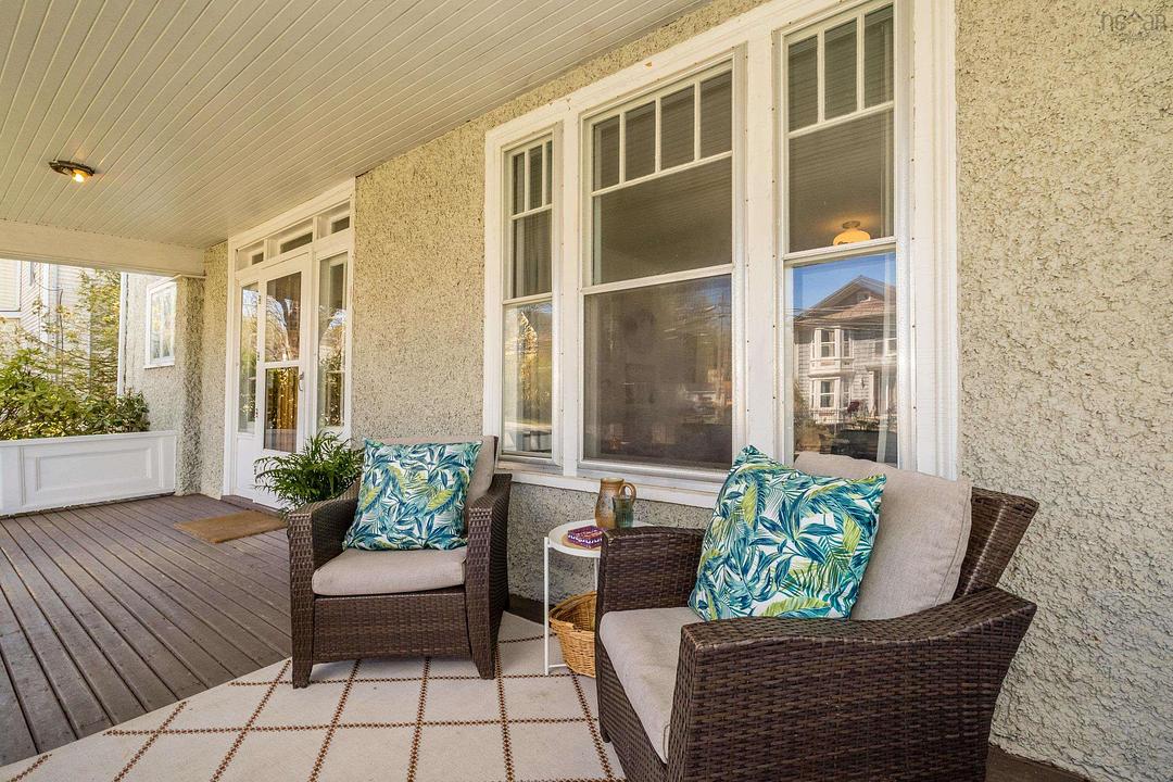 12 Linden Avenue, Wolfville, NS