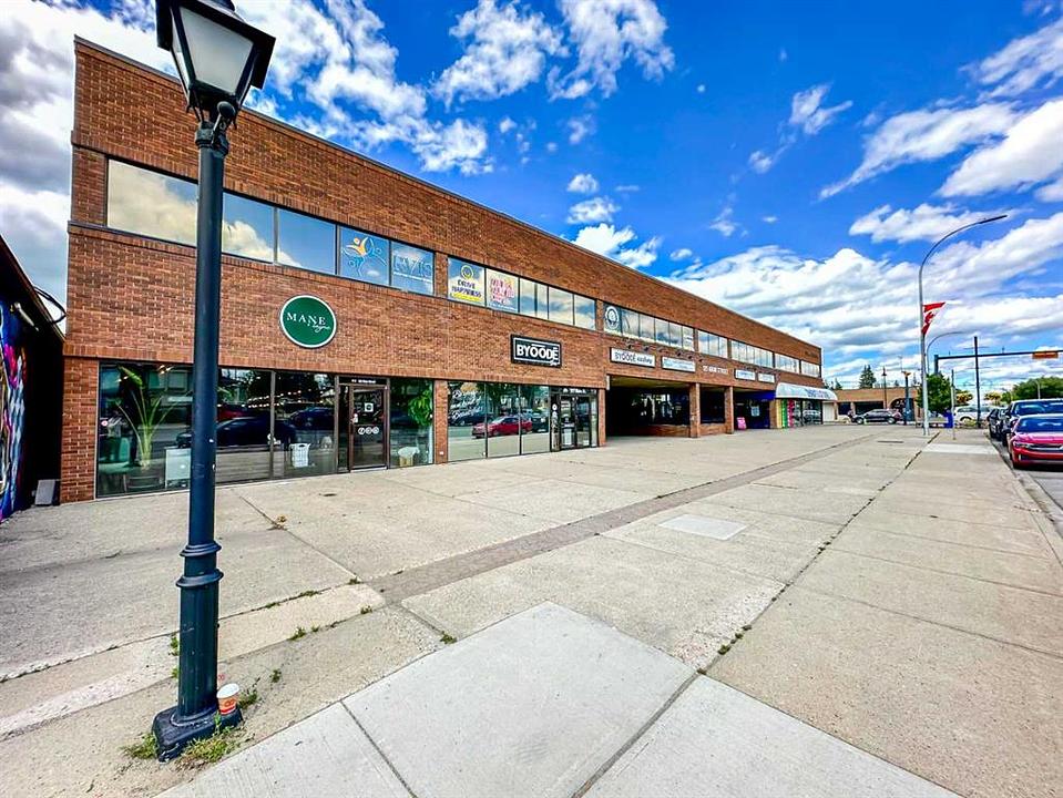 125 Main Street North, Airdrie, AB