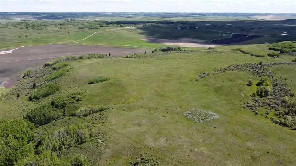 W-5.R-3,T-26,S-22, Q-SE, - Lochend Road, Rocky View County, AB