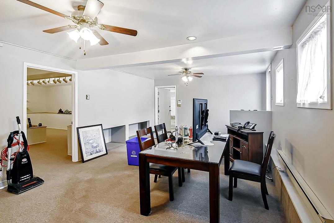 194 King Street, Windsor, NS