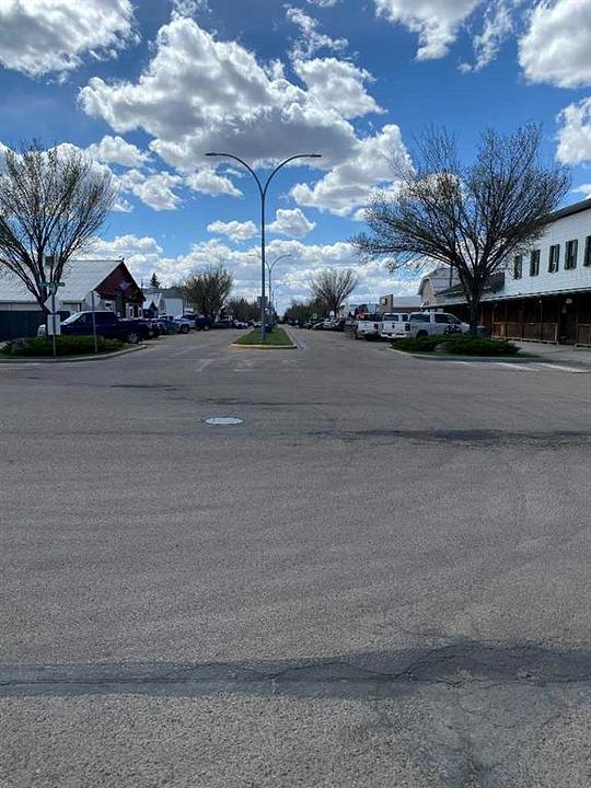 4816 Main Street, Alix, AB
