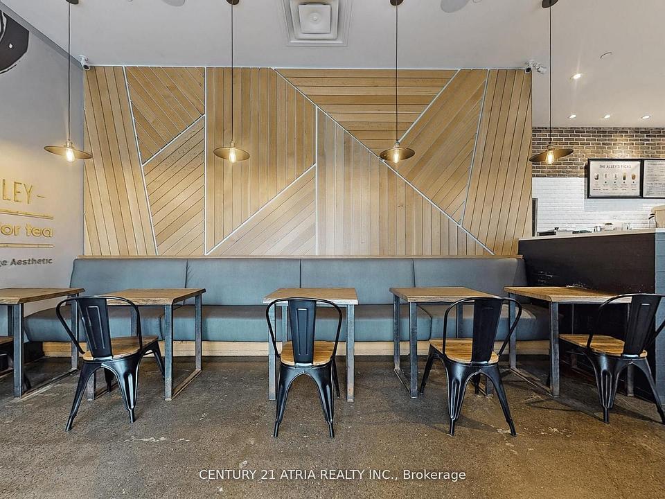 1 - 382 Yonge Street, Toronto, ON