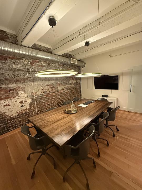 205 - 560 Beatty St, Vancouver, BC