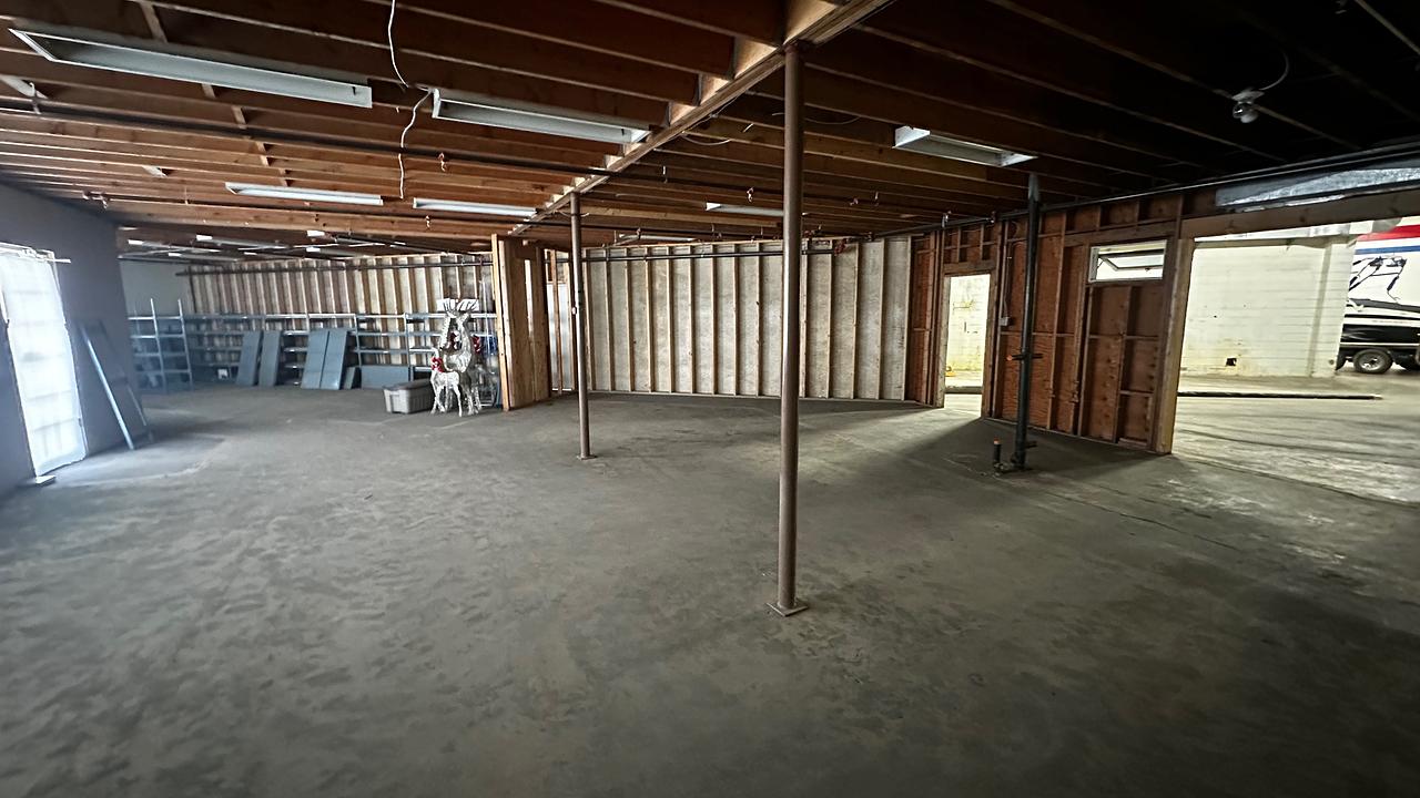 2907 2 Avenue South, Lethbridge, AB