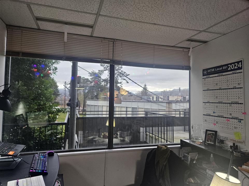 200 - 3920 Norland Ave, Burnaby, BC