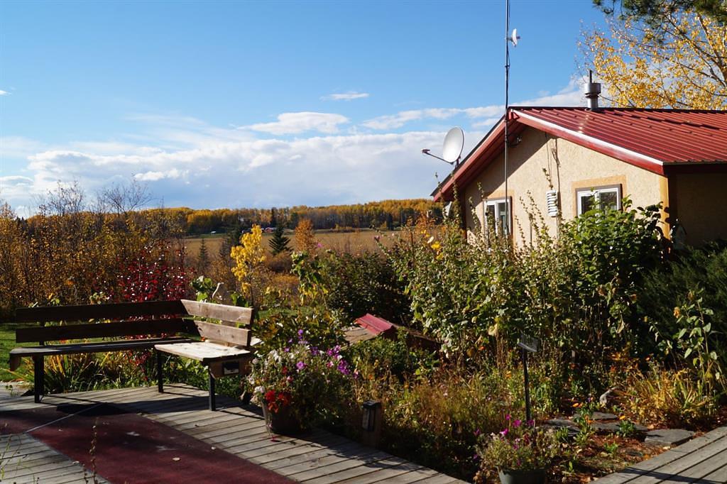Township Road 323a, Mountain View County, AB