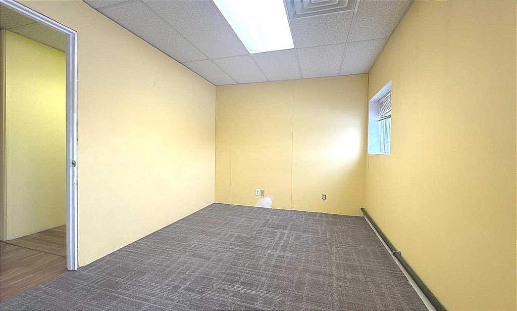 201 - 1710 Centre Street North, Calgary, AB