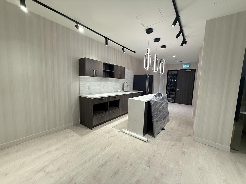 710 - 5599 No. 3 Road, Richmond, BC