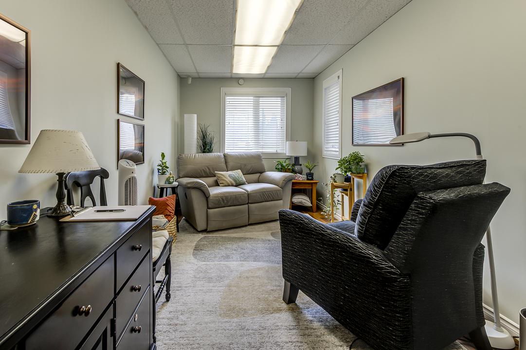 6417 112 Avenue Northwest, Edmonton, AB