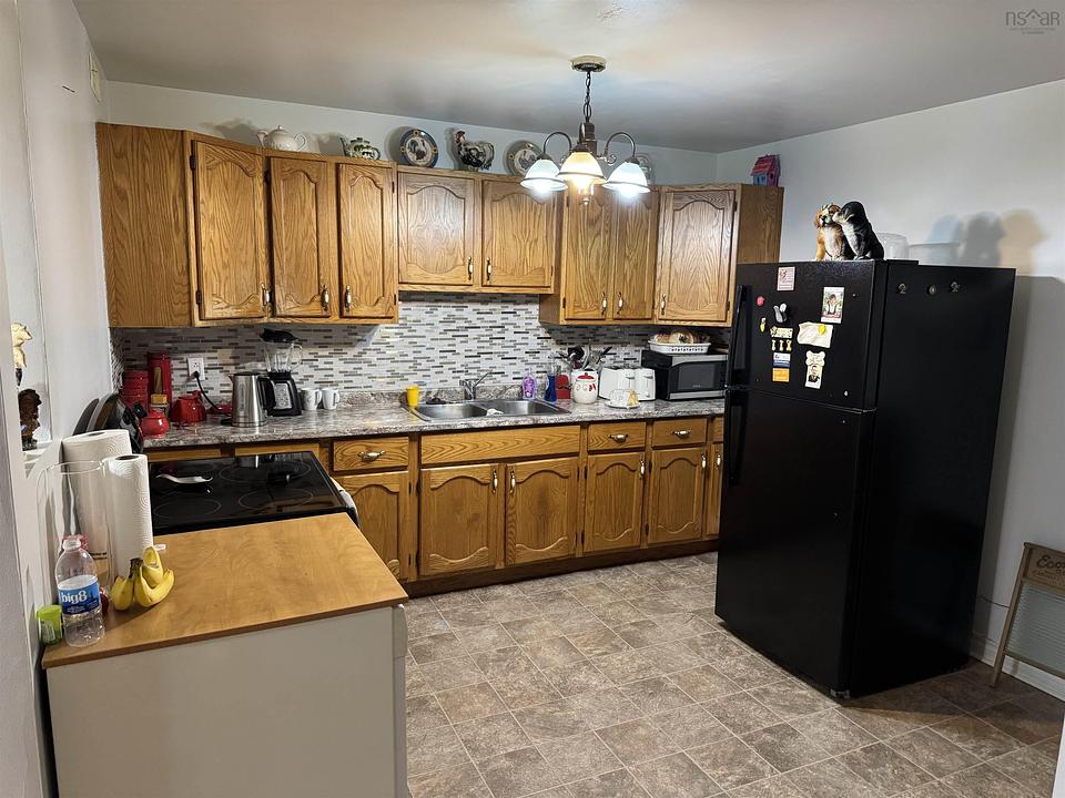 5982 Stellarton Trafalgar Road, Stellarton, NS