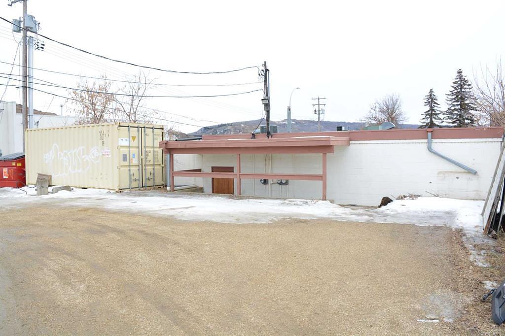 9910 97 Avenue, Peace River, AB