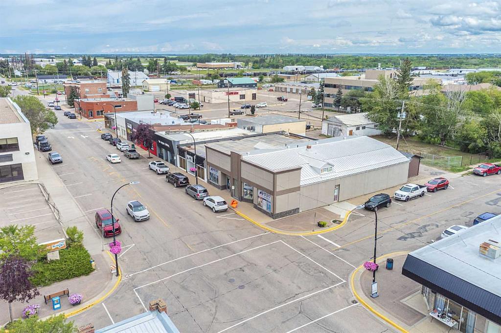 4901 49 Avenue, Lloydminster, SK