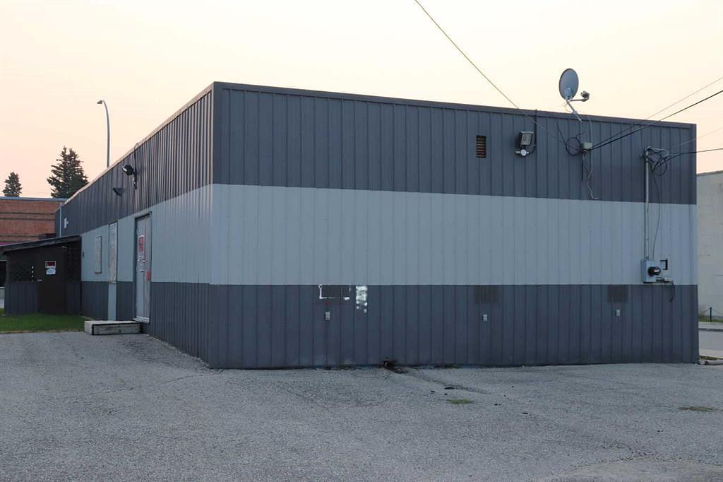 502 50 Street, Edson, AB