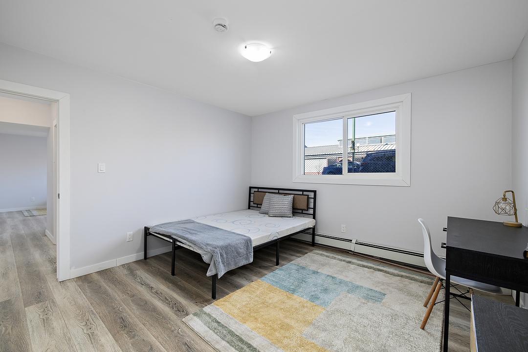 10207 107 Avenue Northwest, Edmonton, AB