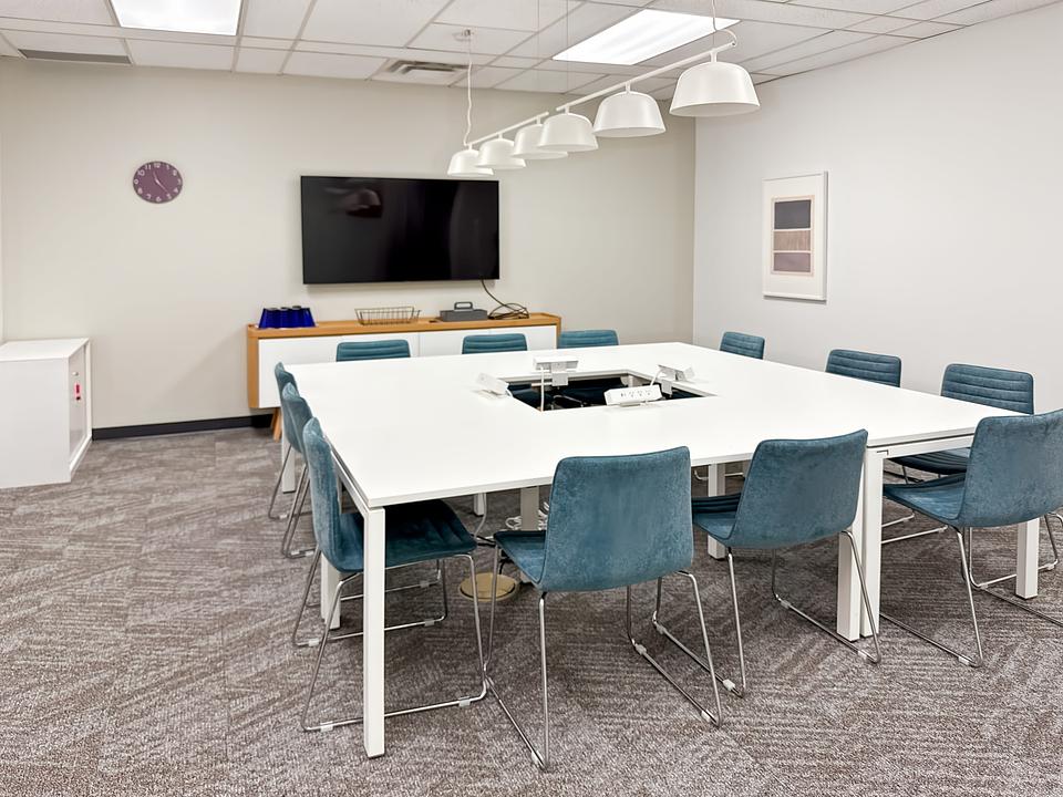 3rd Floor - 6700 Century Avenue, Mississauga, ON
