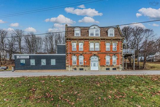 82 Church Street, Pictou, NS