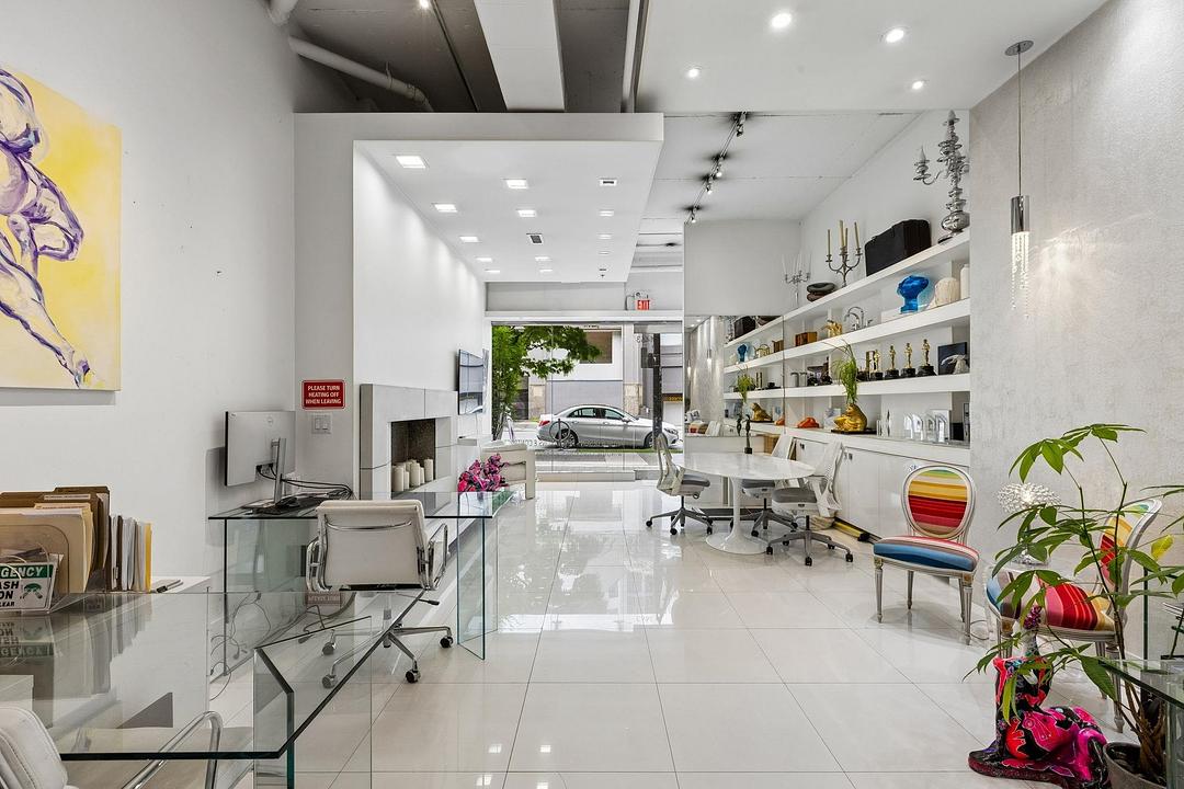 1463 West Pender Street, Vancouver, BC