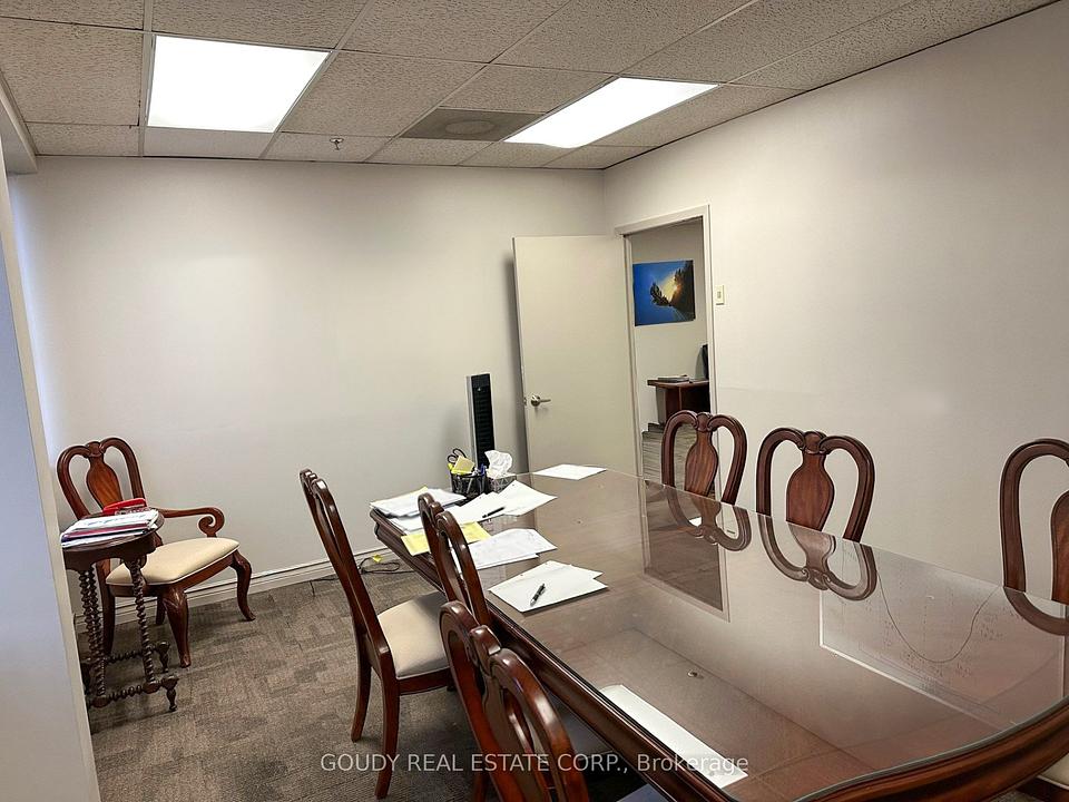 303 - 1685 Main Street West, Hamilton, ON