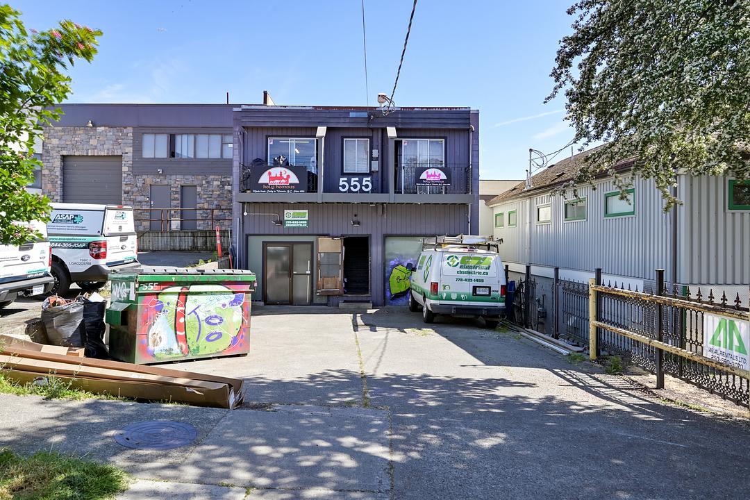 555 Hillside Avenue, Victoria, BC