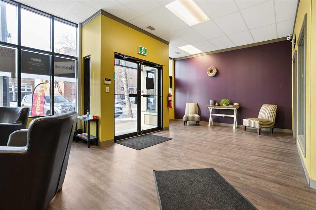 Unit A - 5051 50 Street, Camrose, AB