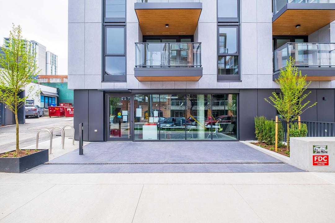 1526 West 6th Avenue, Vancouver, BC