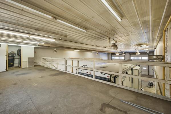 39325 Range Road 273, Bentley, AB