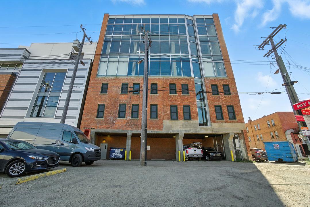 9666 Jasper Ave, Edmonton, AB