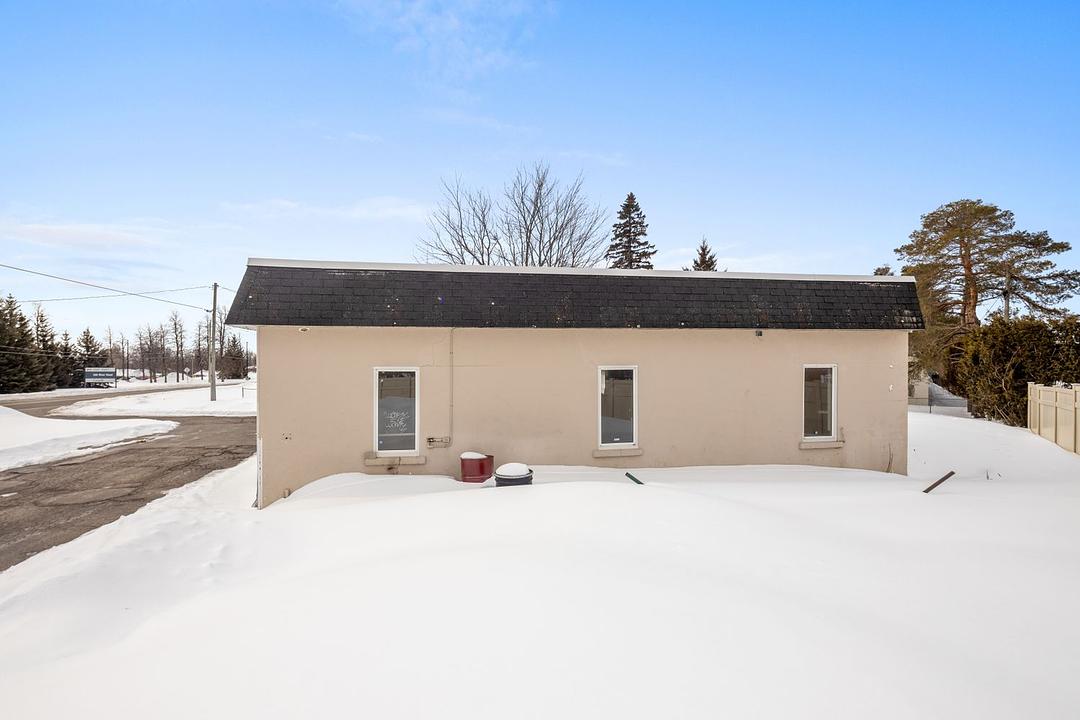 314 River Road, Ottawa, ON