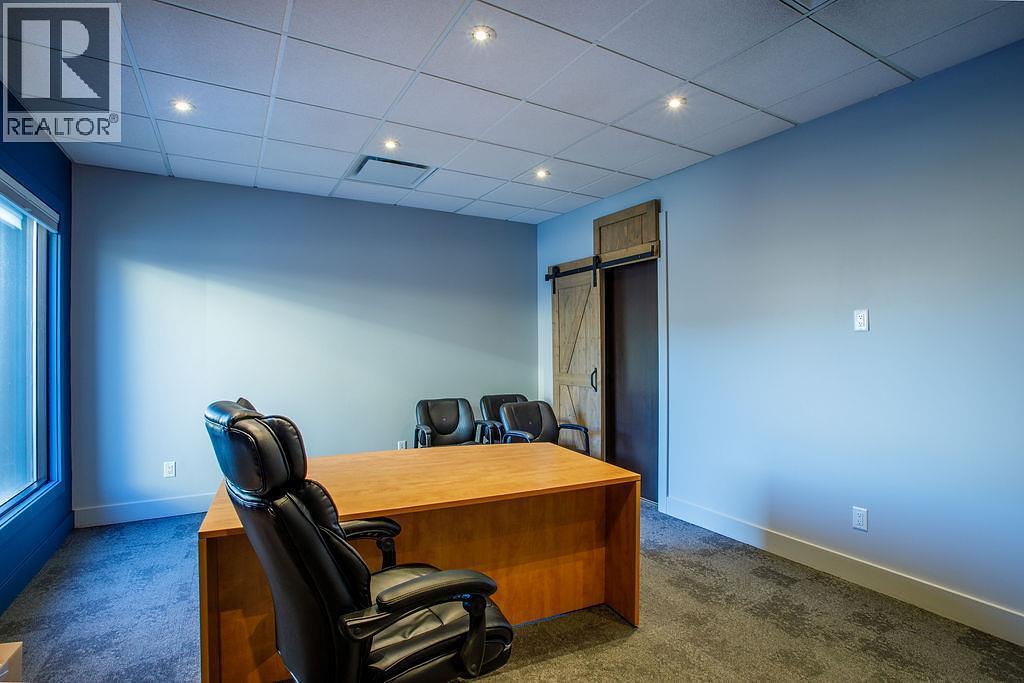 200 - 1455 Ellis Street, Kelowna, BC