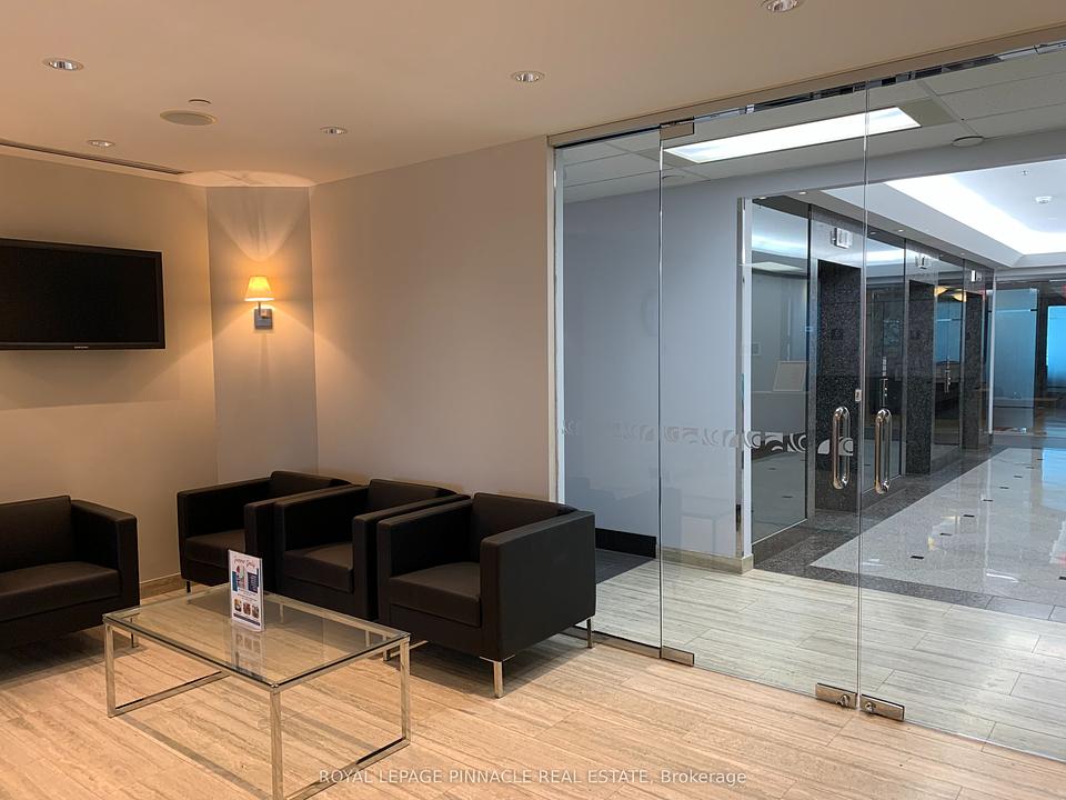 600-31 - 3300 Highway 7, Vaughan, ON
