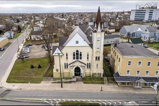 270 Commercial Street, Glace Bay, NS