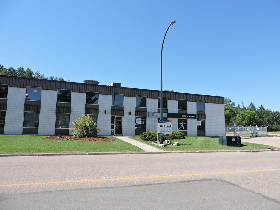 4 - 5571 45 Street, Red Deer, AB