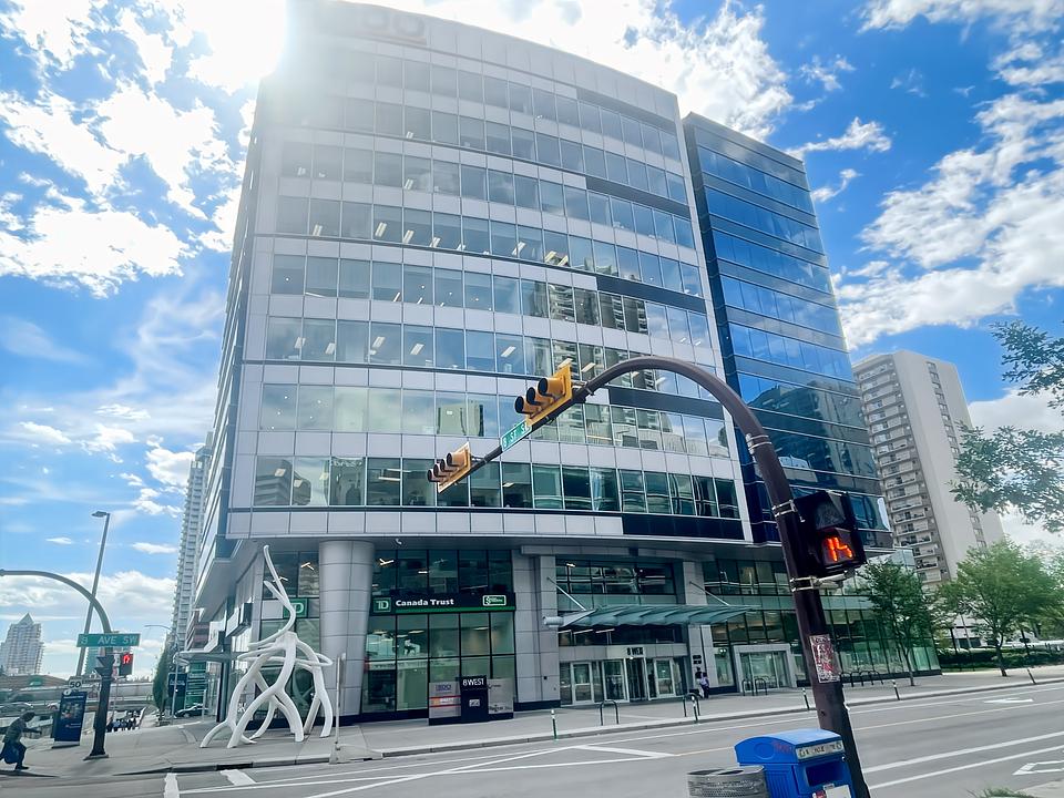 903 8 Avenue Southwest, Calgary, AB