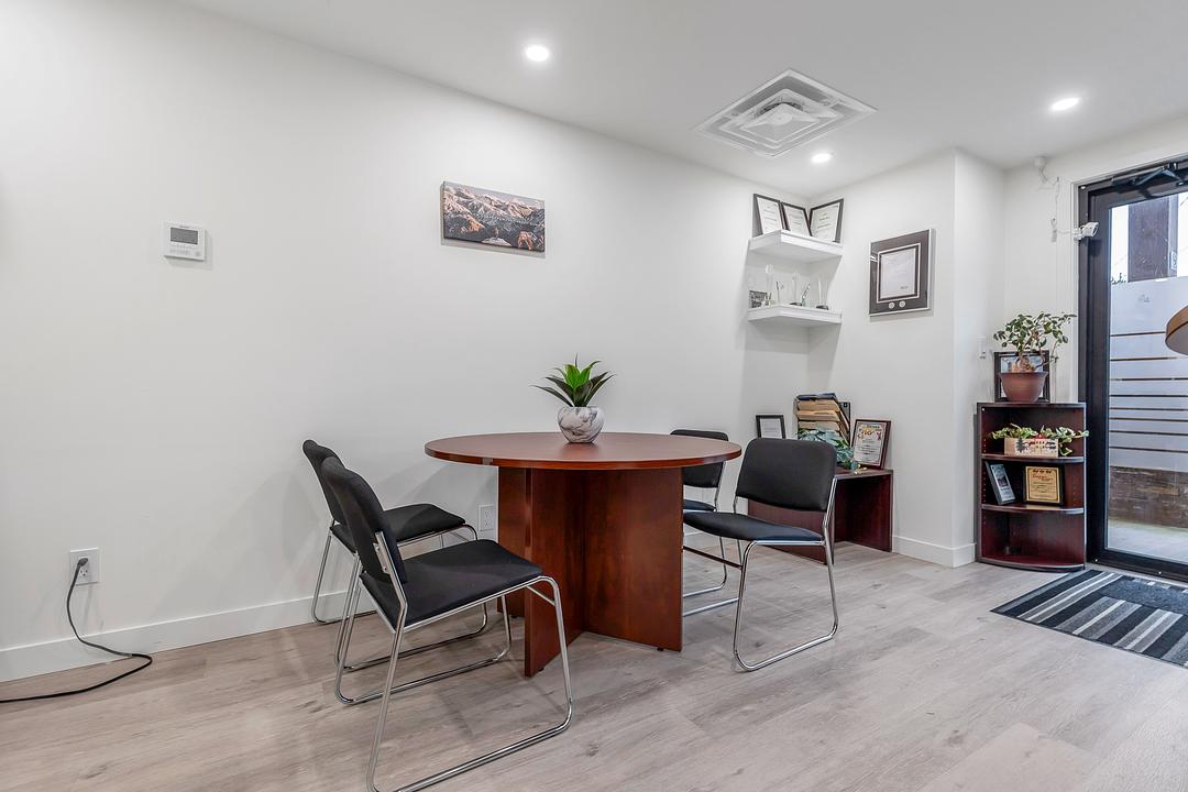 112 - 2649 James Street, Abbotsford, BC