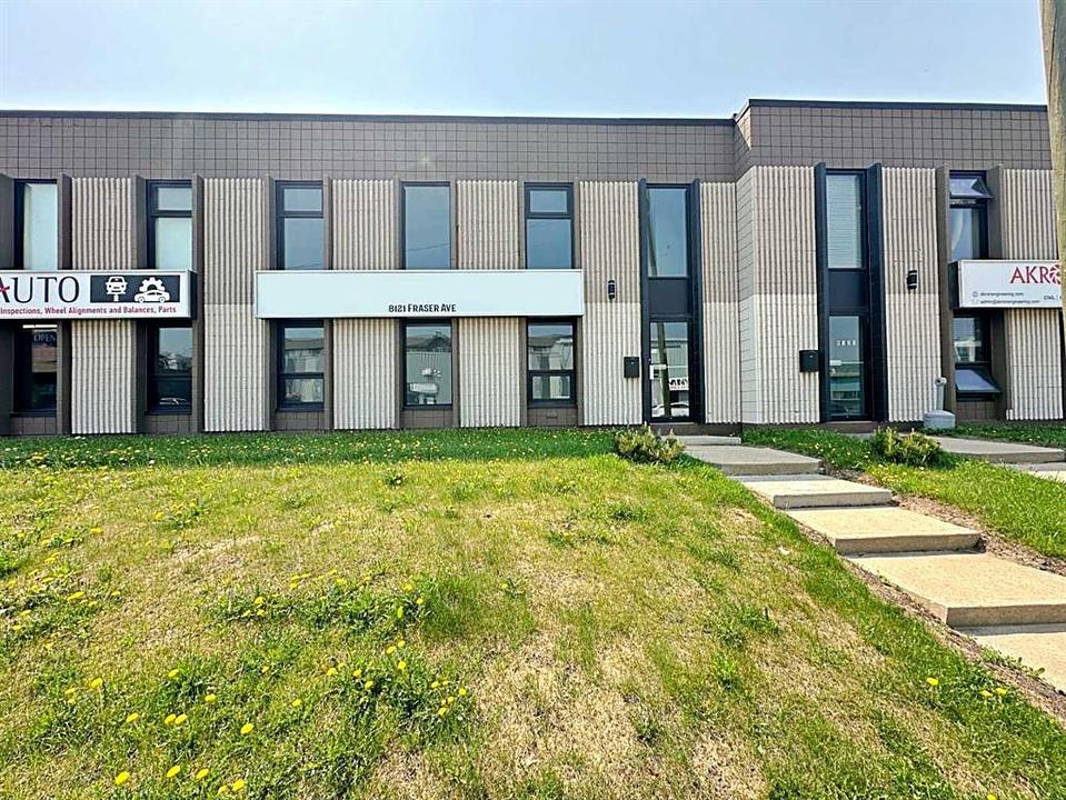 8121 Fraser Avenue, Fort McMurray, AB