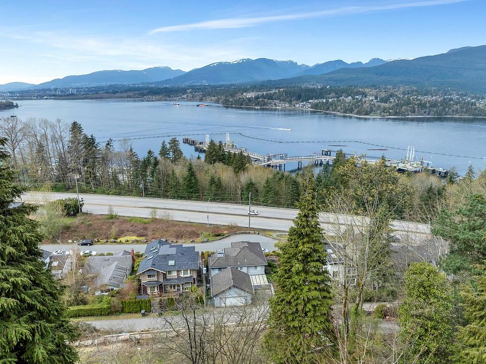 7235 - 7356 Bayview Drive, Burnaby, BC