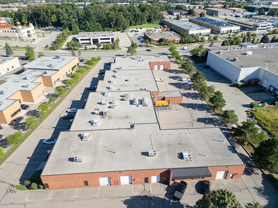 18 - 215 Traders Boulevard East, Mississauga, ON