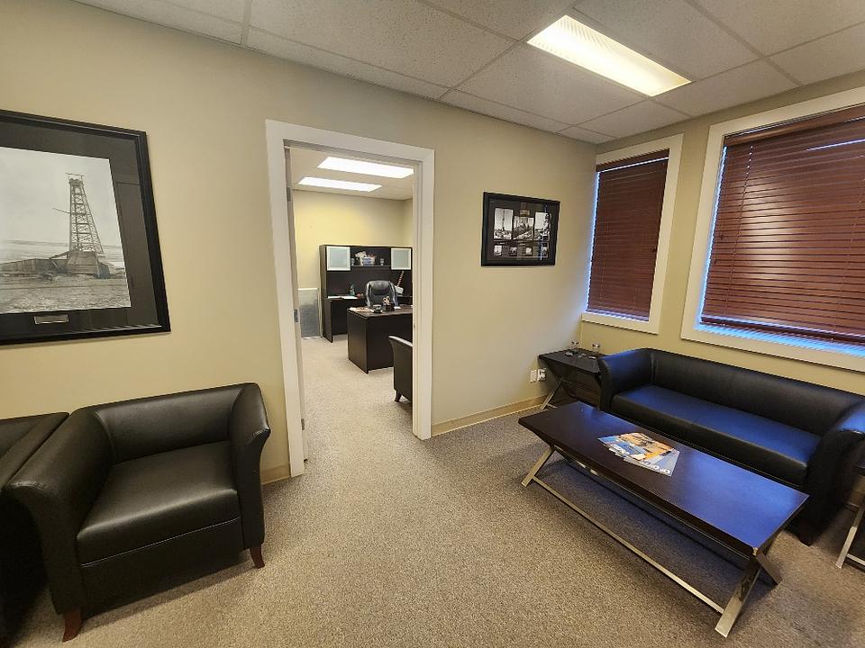 111 - 3912 77 Avenue, Leduc, AB