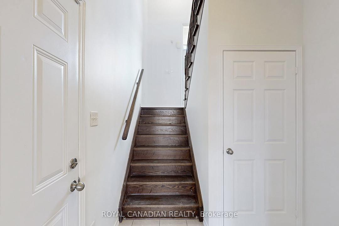 54 Chesterwood Crescent, Brampton, ON