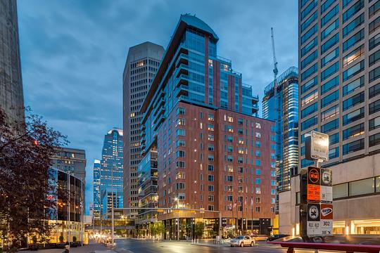 110 9 Avenue Southwest, Calgary, AB